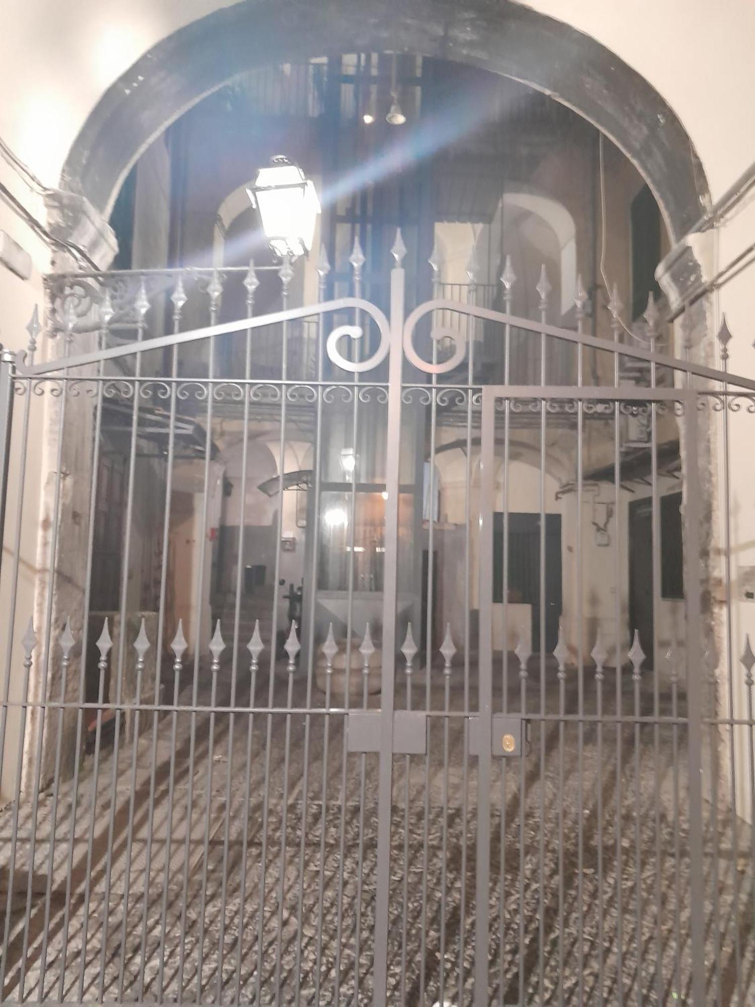 Terrazza Manuela Apartments Quartieri Spagnoli Napoli Esterno foto